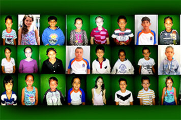 Pais gravam vídeo destacando a importância das aulas de robótica