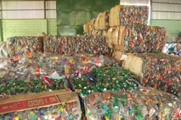 Prefeitura orienta sobre descarte correto de materiais recicláveis