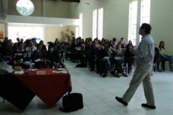 “Leitores e Leituras” tem Manoel Bandeira como autor homenageado