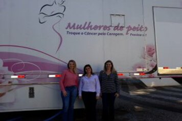Carreta da Mamografia atende mais de 270 mulheres em uma semana