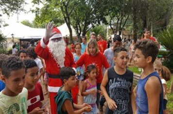 Assistência Social realiza tradicional Festa de Natal nos distritos de Varpa e Parnaso