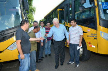 Pais devem ficar atentos quanto aos prazos para renovação do transporte escolar