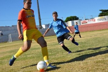Bar do Carlão é campeão do 23º Torneio do Trabalhador
