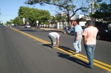 Prefeitura substitui “tartarugas” por tachões na avenida Tapuias