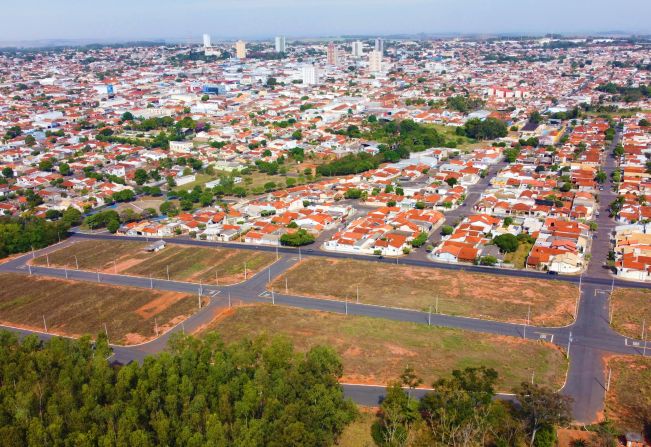 Prefeitura auxilia 30 núcleos de chácaras para Regularização Fundiária Urbana