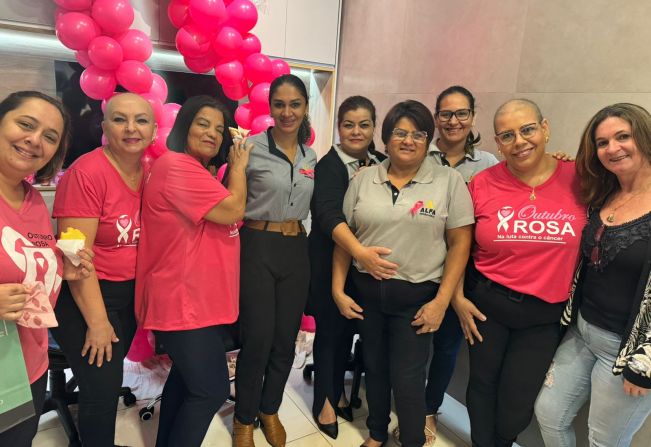 Guerreiras do Outubro Rosa conscientizam sobre o câncer de mama