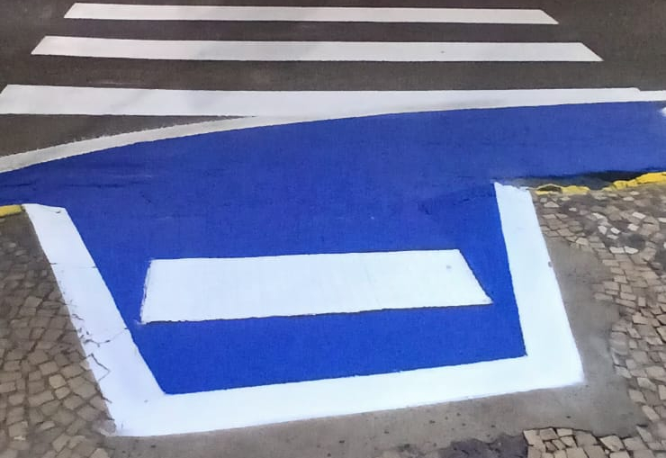 Prefeitura também realiza pintura noturna da sinalização na avenida Tabajaras