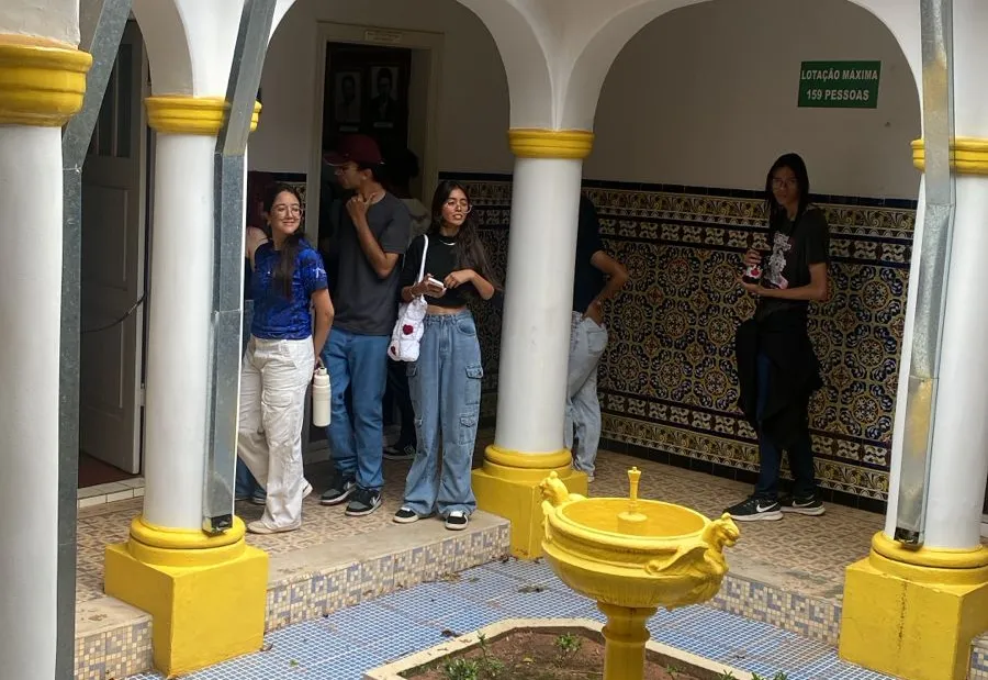 Alunos da Etec Massuyuki Kawano visitam complexo museológico