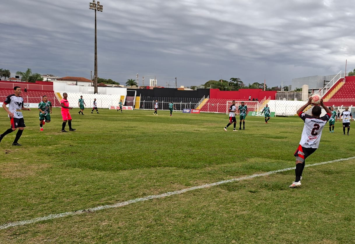 Cecap e Dinâmica disputarão final da Copa Tupã de Futebol Master