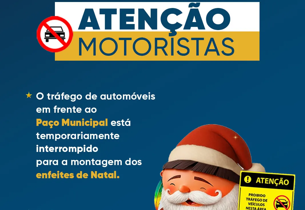 Trânsito é temporariamente interditado em frente ao Paço Municipal