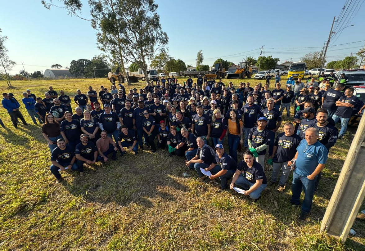 No primeiro dia, mutirão de limpeza recolhe quase 37 toneladas de material inservível