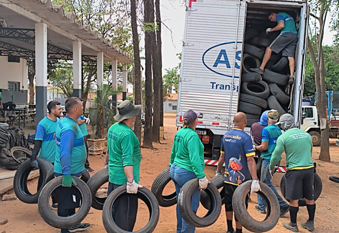 Secretaria de Meio Ambiente recolhe cerca de 1600 pneus usados