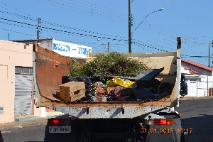 Prefeitura continua realizando mutirão da limpeza