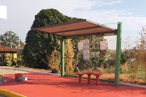 Prefeitura realiza melhorias na sinalização de ruas e pontos de ônibus