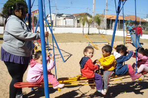 Creches se preparam para continuar atendimentos durante os meses de férias