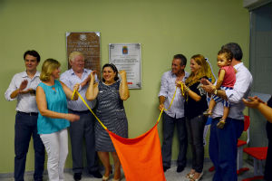 População prestigia inauguração e aprova investimentos na EMEF João Geraldo Iori