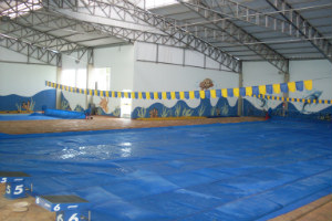 Prefeitura realiza manutenção de piscina do CEI