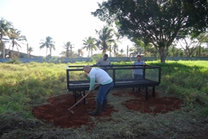 Prefeitura instala novas lixeiras doadas pela iniciativa privada