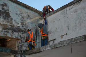 Prazo para regularização de construções termina em julho;* quando lei rigorosa entra em vigor
