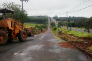 Prefeitura intensifica serviços nas vicinais