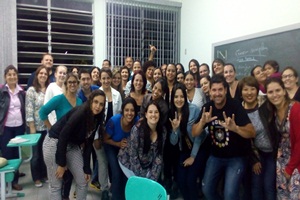 Na noite de hoje Prefeitura entrega quadro coberta;* zeladoria e ampliações na Escola José Maris