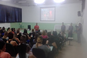 Professora de Tupã é destaque em Prêmio Educador Nota 10