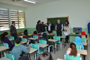 Matriculas e rematriculas para o curso de inglês deverá ser efetuado do dia 20 ao dia 31