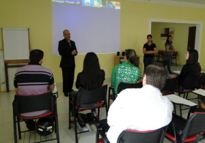 Procon desenvolve cursos de atendimento em Tupã