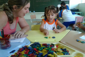 Alfabetização na Educação Infantil ajuda no processo de aprendizagem das crianças