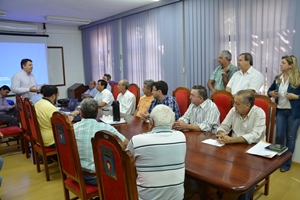 Ricardo Raymundo participa de reunião do anúncio da construção das novas linhas de transmissão