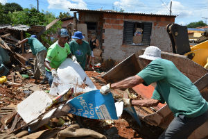 Até dia 12;* Centro de Zoonoses realiza Semana de Prevenção a Leishimaniose