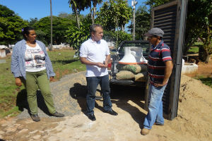 Prefeitura e moradores firmam parceria para obras e melhoria no cemitério