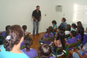 Policia Militar fala sobre comportamento no Projeto Jovem Talento