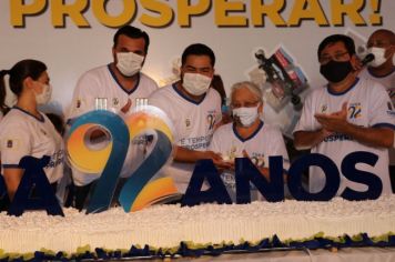 Foto - Bolo de 40 metros - aniversário de Tupã