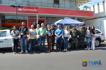 Foto - Entrega de mudas - Dia Nacional da Árvore