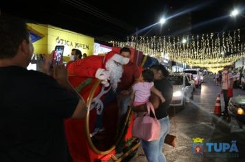 Foto - Descida do Papai Noel