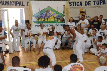 Foto - Festival de Capoeira e Troca de Graduação