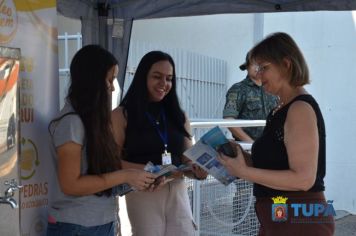 Foto - Entrega de mudas - Dia Nacional da Árvore