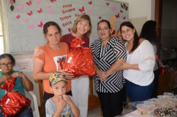 Foto - Bolsa Solidária arrecada mais de 140 bolsas para mulheres em situação vulnerável