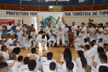 Foto - Festival de Capoeira e Troca de Graduação