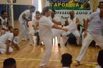 Foto - Festival de Capoeira e Troca de Graduação