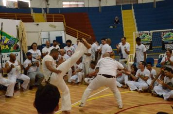 Foto - Festival de Capoeira e Troca de Graduação