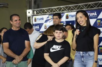 Foto - Pista de caminhada e ciclofaixa