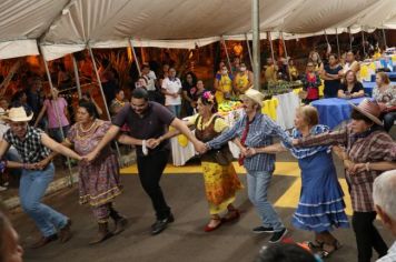 Foto - Universo Cultural reúne artistas do distrito e de Tupã em retomada das atividades