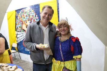 Foto - Aniversário da Boneca Serena - Quinta com Arte especial