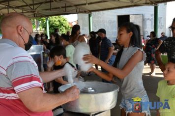 Foto - Festa de Natal das Crianças (Parnaso)