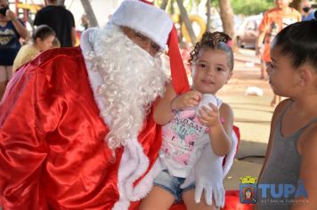 Foto - Festa de Natal das Crianças (Parnaso)