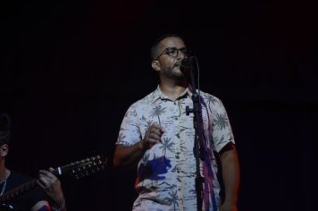 Foto - EmCena Brasil - espetáculo na Praça da Bandeira