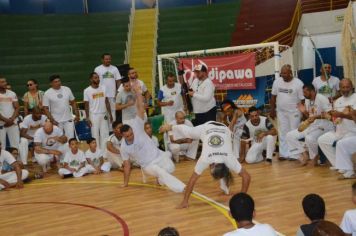 Foto - Festival de Capoeira e Troca de Graduação