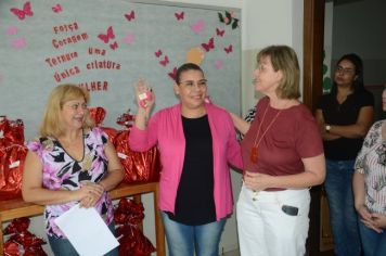 Foto - Bolsa Solidária arrecada mais de 140 bolsas para mulheres em situação vulnerável